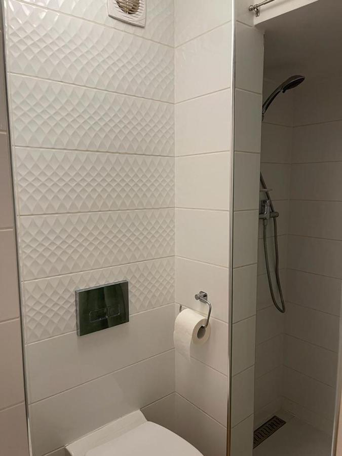 Maly Apartament Z Kuchnia I Lazienka Leilighet Szczecin Eksteriør bilde