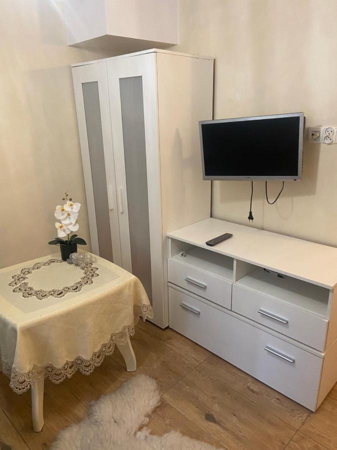 Maly Apartament Z Kuchnia I Lazienka Leilighet Szczecin Eksteriør bilde